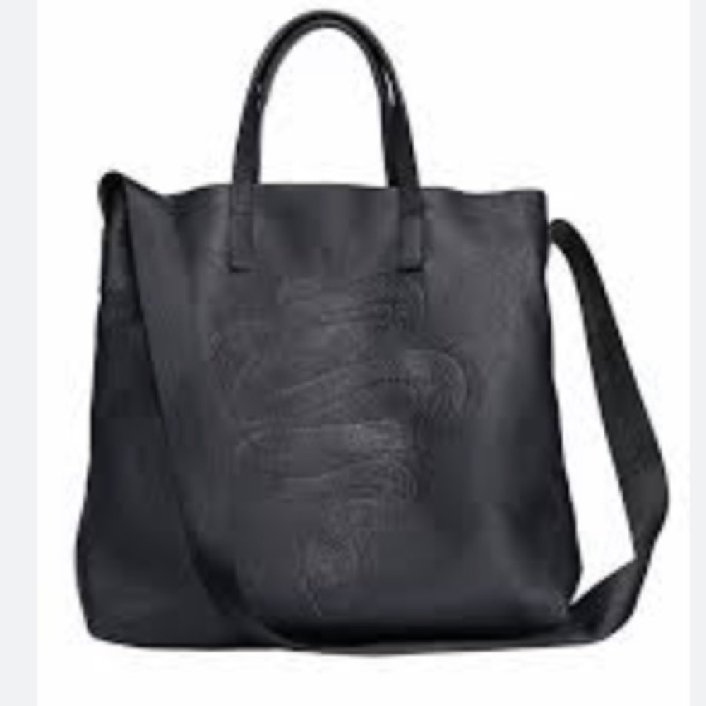 Elegant Black Shoulder Bag